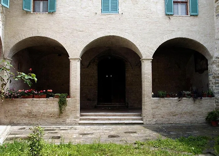 Centro Storico Arco Di S Antonio